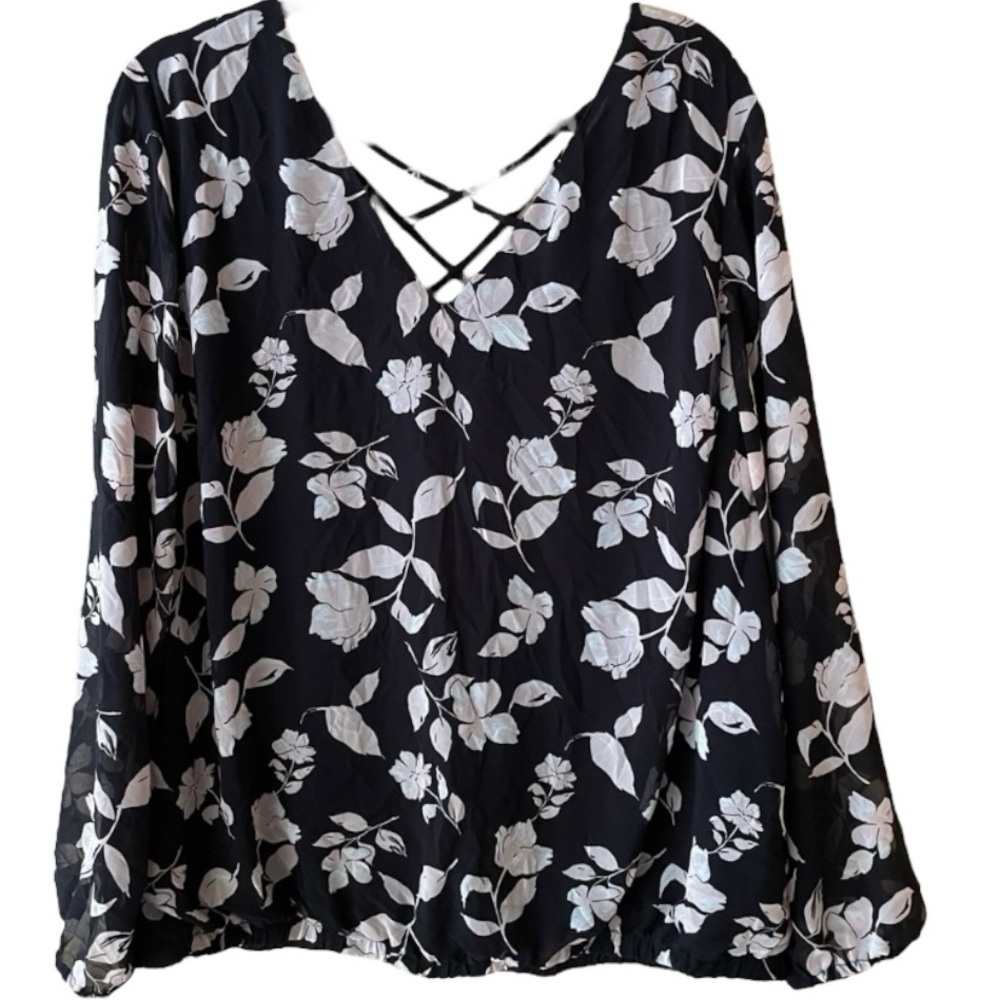 Torrid Floral Double layered Chiffon blouse - Picture 1 of 12